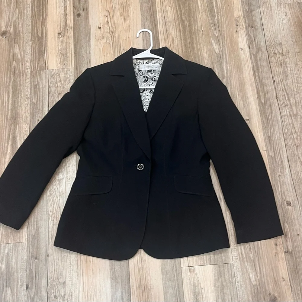 Tahari Black blazer jacket sz 10 - Picture 4 of 7